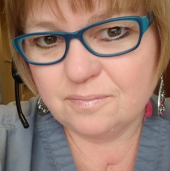 Meet your Posher, Cris - Picture 5 of 5